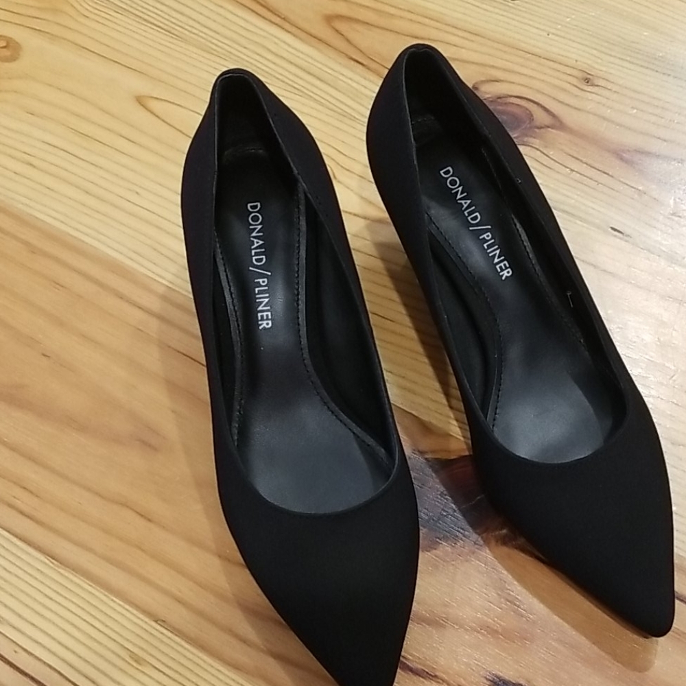 David Pilner kitten heels